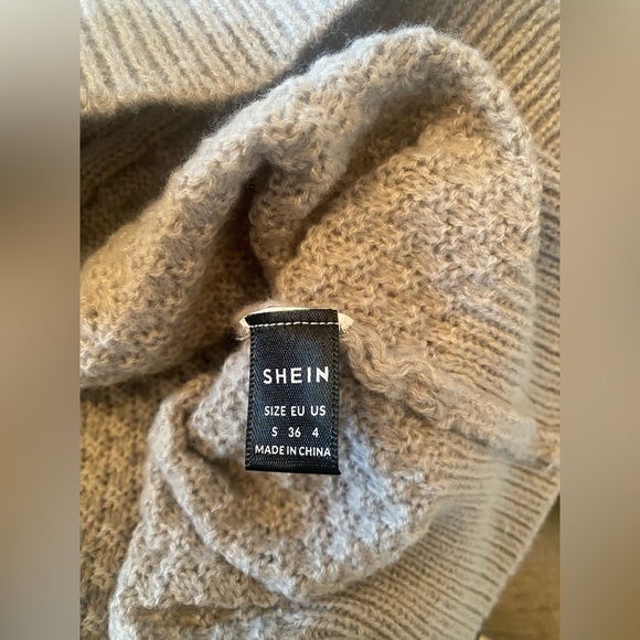 SHEIN Women's Zip Up Cable Knit Sweater - Picture 3 of 3